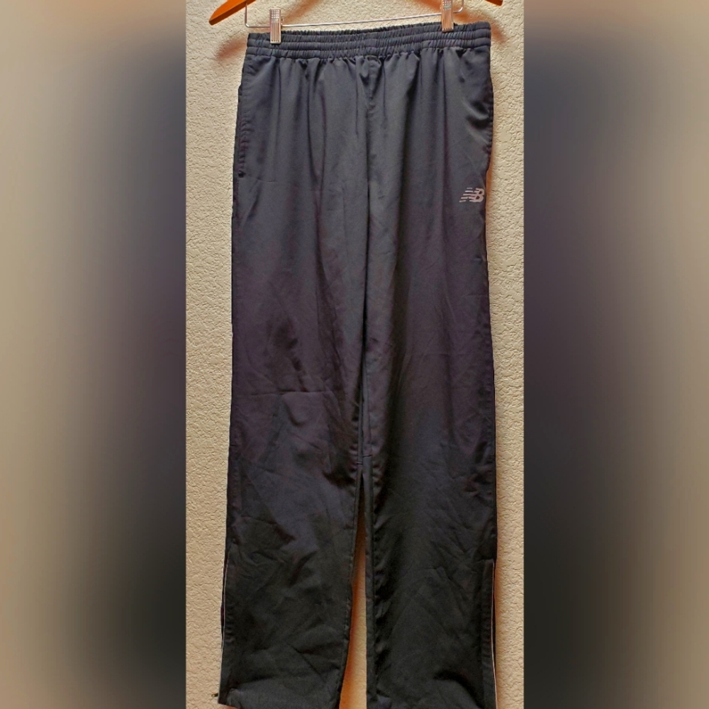 New Balance Men's Jogger Pants - Medium